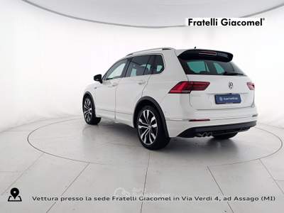 Volkswagen Tiguan 2.0 tdi advanced r-line exterior pack 150cv dsg Bianco usata Assago