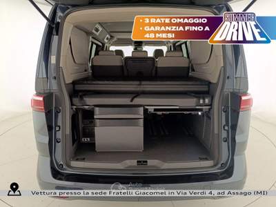 Volkswagen California California T7 2.0 tdi Beach Camper 150cv DSG7 Blu/Azzurro usata Assago