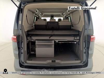 Volkswagen California California T7 2.0 tdi Beach Camper 150cv DSG7 Blu/Azzurro usata Assago