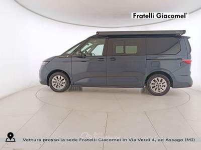 Volkswagen California California T7 2.0 tdi Beach Camper 150cv DSG7 Blu/Azzurro usata Assago
