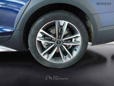 Audi A4 allroad 40 2.0 tdi mhev 204cv identity contrast quattro s tronic Blu/Azzurro usata Orzinuovi