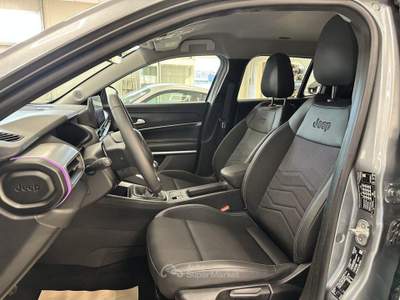 Jeep Avenger 1.2 Turbo Summit FWD Grigio usata Moncalieri