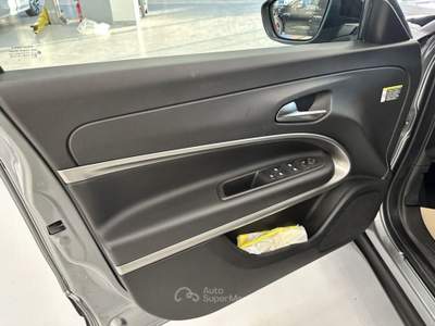 Jeep Avenger 1.2 Turbo Summit FWD Grigio usata Moncalieri
