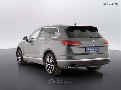 Volkswagen Touareg 3.0 v6 tdi scr 231cv elegance 4motion tiptronic Grigio usata Orzinuovi