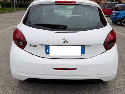 Peugeot 208 Peugeot 208 1.2 - NEOPATENTATI - 12 MESI DI GARANZIA - usata ARGELATO