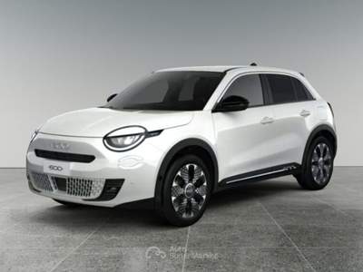 Fiat 600 Hybrid 100 CV DCT MHEV La Prima Bianco usata VAREDO