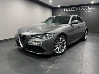 Alfa Romeo Giulia 2.2 Turbodiesel 210 CV AT8 AWD Q4 Veloce Grigio usata Atena lucana