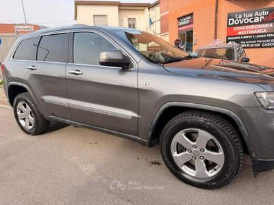 Jeep Grand Cherokee GRAND CHEROKEE Grigio usata CASCINA