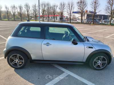 MINI One 1.4 tdi FRIZIONE DURA Grigio usata SAN MARTINO SICCOMARIO