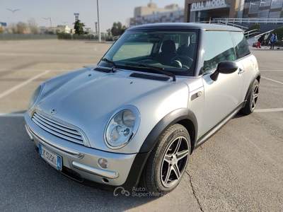 MINI One 1.4 tdi FRIZIONE DURA Grigio usata SAN MARTINO SICCOMARIO