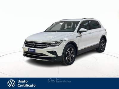 Volkswagen Tiguan 2.0 tdi elegance 150cv dsg Bianco usata Vicenza