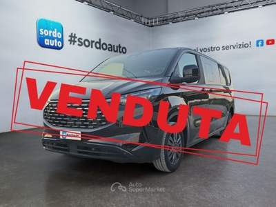 Ford Tourneo Custom 170CV Automatico Titanium Passo Lungo Nero usata Castagnaro