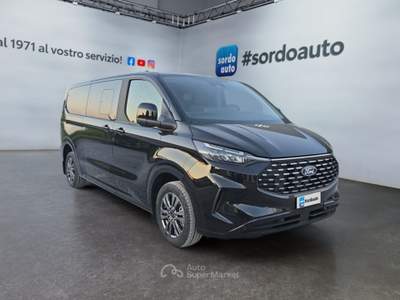 Ford Tourneo Custom 170CV Automatico Titanium Passo Lungo Nero usata Castagnaro