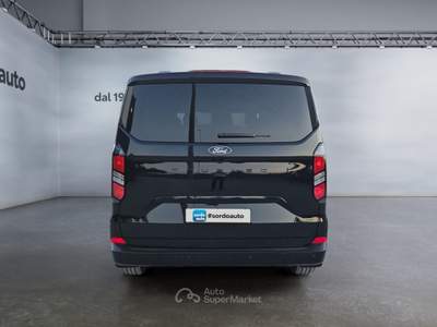 Ford Tourneo Custom 170CV Automatico Titanium Passo Lungo Nero usata Castagnaro