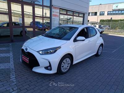 Toyota Yaris 1.5 Hybrid 5 porte Active Bianco usata Vignate