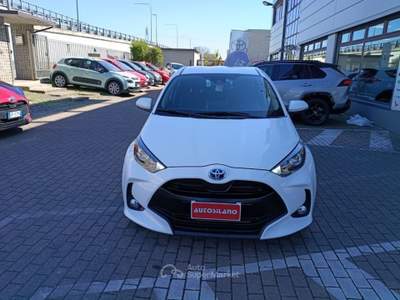 Toyota Yaris 1.5 Hybrid 5 porte Active Bianco usata Vignate