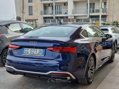 Audi A5 S tronic line edition 2.0 163cv Blu/Azzurro usata Altamura