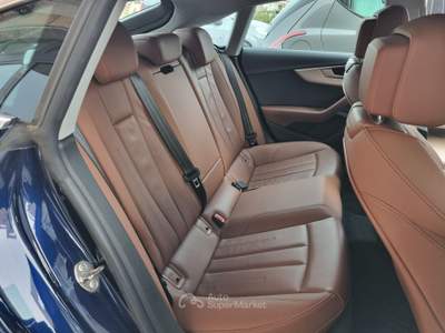 Audi A5 S tronic line edition 2.0 163cv Blu/Azzurro usata Altamura
