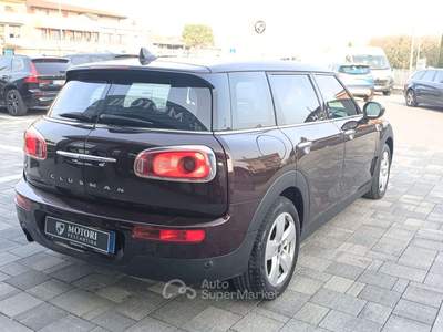 MINI One Mini IV F54  Clubman 1.5 auto Rosso usata Pescantina