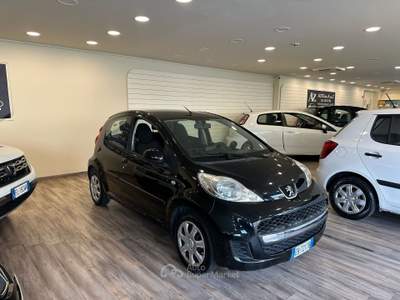 Peugeot 107 1.0 5p. Nero usata Pieve a Nievole