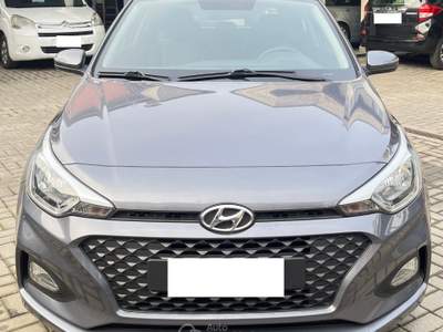 Hyundai i20 - 1.2 BENZINA - 5 PORTE CONNECTLINE - ANCHE PER NEOPATENTATI - 2019 - PREZZO NON VINCOLATO DA FINANZIAMENTO Grigio usata Varese