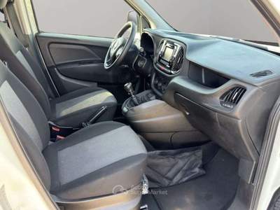 Fiat Doblò 1.6MJT 105CV allestito Bianco usata San Miniato