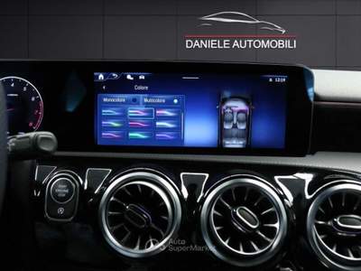Mercedes-Benz Classe A A 180 Automatic AMG Line Extra Grigio usata Torino