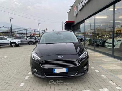 Ford S-Max 2.0 tdci Titanium s&amp;s 150cv powershift Nero usata Pinerolo