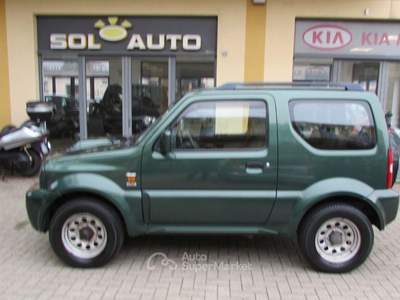 Suzuki Jimny 1.5 DDiS 4WD JLX Verde usata Busalla