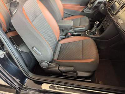 Volkswagen Maggiolino Cabrio 1.2 TSI Allstar Blue.Tech. +Xenon+18" Nero usata Castello di Godego
