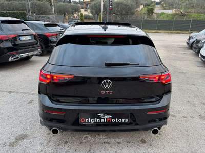 Volkswagen Golf Golf 2.0 tsi GTI 265cv dsg 8.5 TETTO/MATRIX/R19 Nero usata Lanuvio