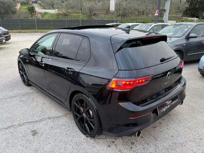 Volkswagen Golf Golf 2.0 tsi GTI 265cv dsg 8.5 TETTO/MATRIX/R19 Nero usata Lanuvio