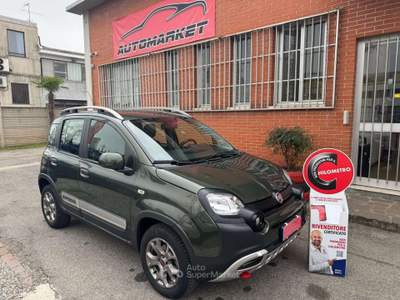 Fiat Panda 1.3 mjt 95cv Cross 4x4 Verde usata Cernusco sul Naviglio