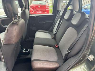 Fiat Panda 1.3 mjt 95cv Cross 4x4 Verde usata Cernusco sul Naviglio