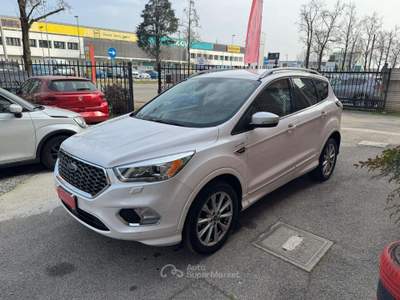 Ford Kuga 2.0 tdci 150cv Vignale Powershift Bianco usata Cernusco sul Naviglio