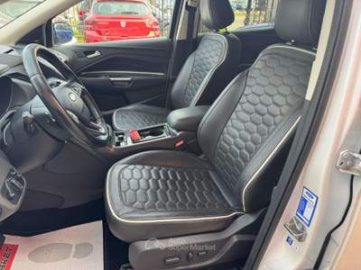 Ford Kuga 2.0 tdci 150cv Vignale Powershift Bianco usata Cernusco sul Naviglio