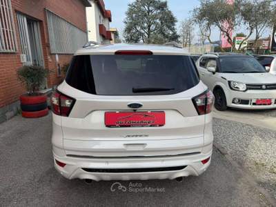 Ford Kuga 2.0 tdci 150cv Vignale Powershift Bianco usata Cernusco sul Naviglio