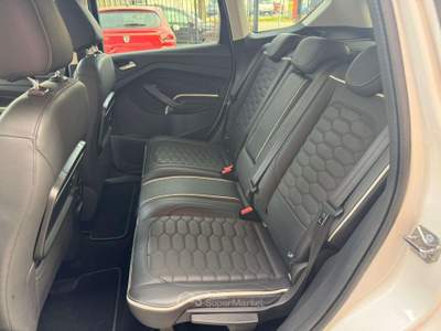 Ford Kuga 2.0 tdci 150cv Vignale Powershift Bianco usata Cernusco sul Naviglio