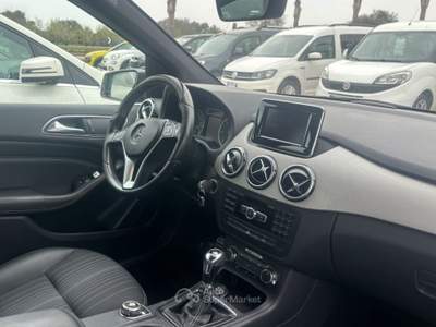 Mercedes-Benz Classe B B 180 CDI BlueEFFICIENCY Premium - 2012 Grigio usata San Michele Salentino