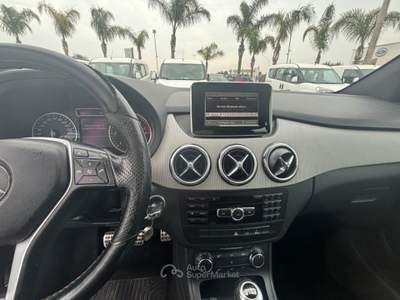 Mercedes-Benz Classe B B 180 CDI BlueEFFICIENCY Premium - 2012 Grigio usata San Michele Salentino