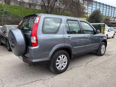 Honda CR-V 4x4 ok NEOPATENTATI Grigio usata Bologna