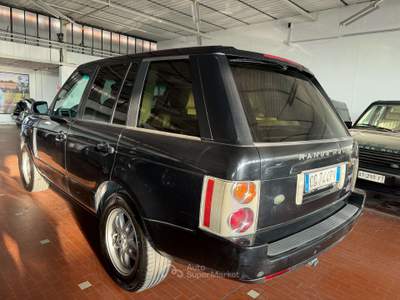 Land Rover Range Rover Range Rover 3.0 td6 Vogue Foundry auto Nero usata Cremona