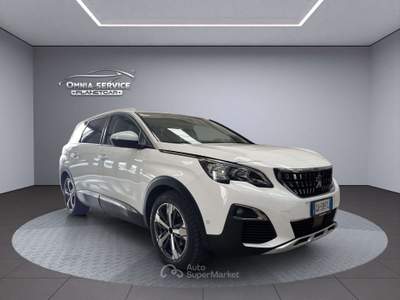 Peugeot 5008 5008 II 2016 1.5 bluehdi Allure s Bianco usata Grosseto