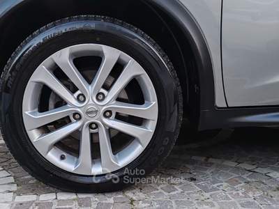 Nissan Juke DISTRIBUZIONE NUOVA , TAGLIANDO FATTO Argento usata Maddaloni