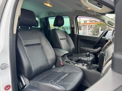 Ford Ranger Ranger 2.0 ecoblue doppia cabina Limited 4x4 170cv Bianco usata San Giuseppe Vesuviano