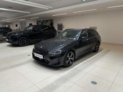 BMW Serie 3 320d 320d xDrive 48V MSport Touring aut. Nero usata Forlì