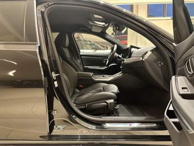BMW Serie 3 320d 320d xDrive 48V MSport Touring aut. Nero usata Forlì