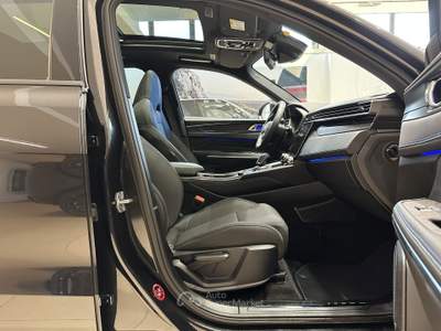 Lynk & Co 01 01 132kW PHEV Nero usata Forlì