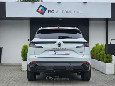 Renault Austral 1.2 E-TECH Hybrid 200Cv Techno HEV Bianco usata Roma