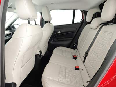 Fiat 600 Hybrid DCT MHEV La Prima + VERNICE " VARI COLORI DISPONIBILI" Blu/Azzurro usata Capua